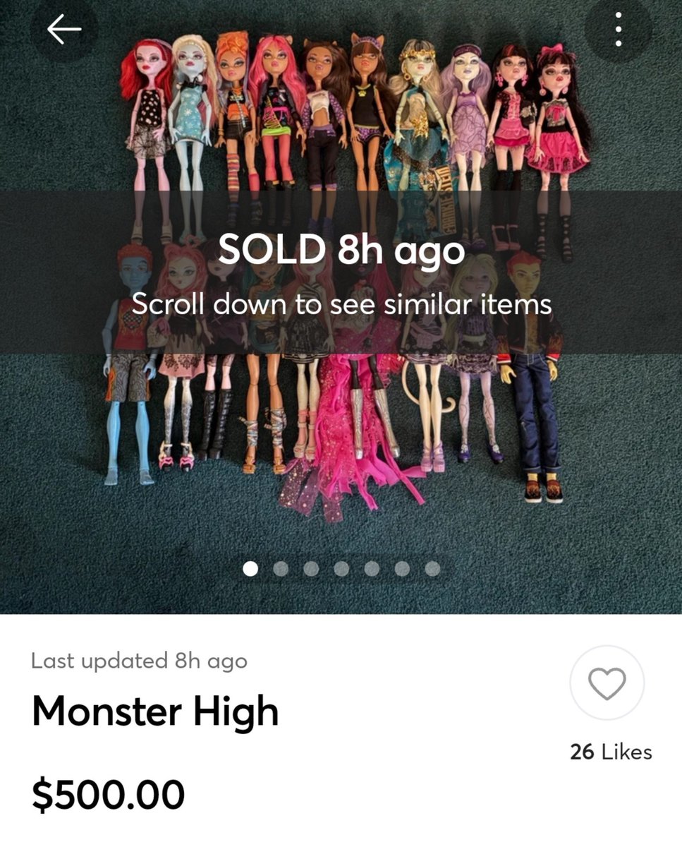 holthyde_'s tweet photo. Doll collectors are so petty, they saw someone get a score and had to ruin it 😭😭😭

I saw this sold for 200 this morning and was just like " oh darn " but ig everyone else was mad. https://t.co/ZyfSnbcDxC