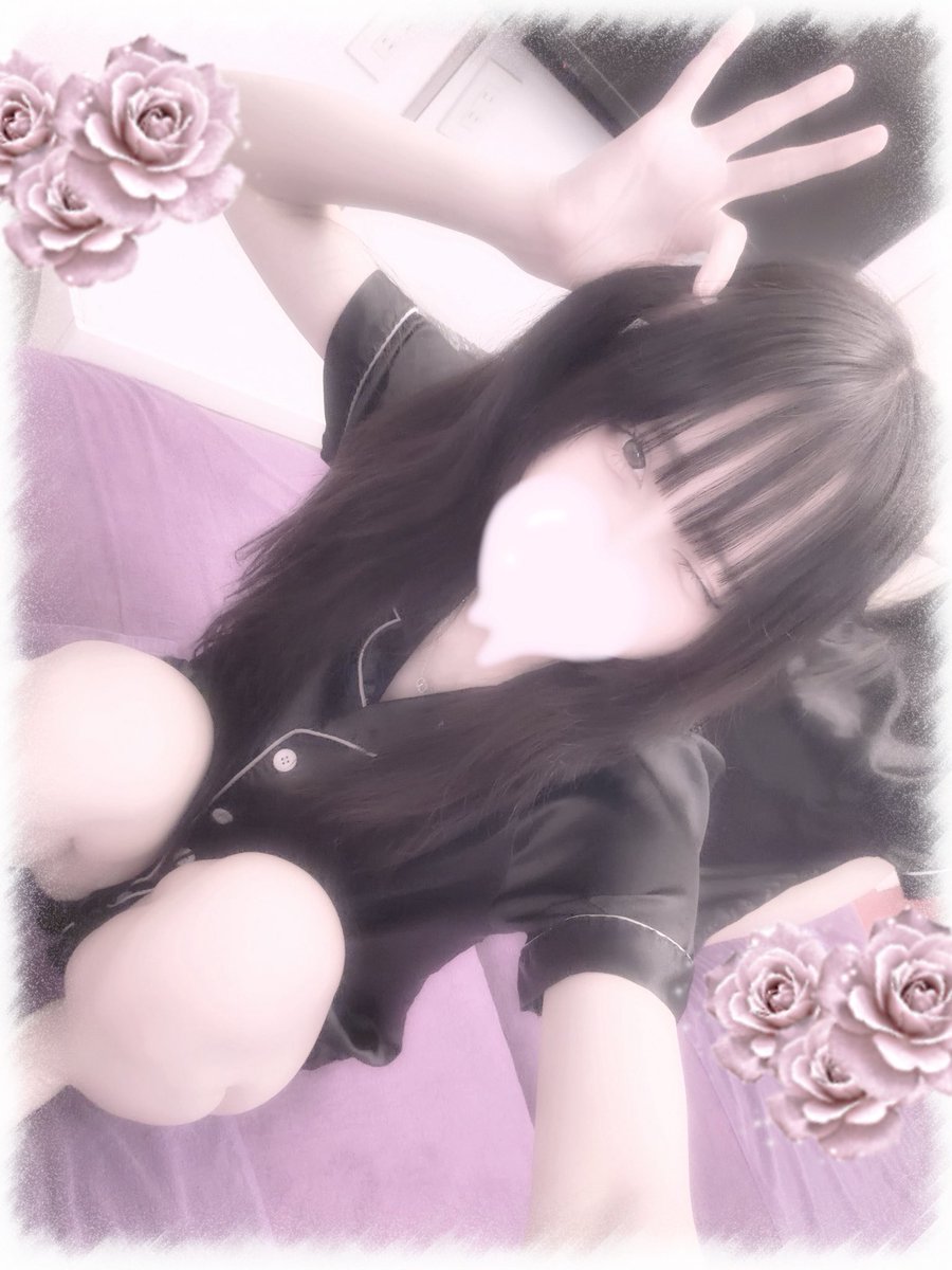 Roze_armf3's tweet photo. 日記で���顔出し写真のせたのだ📸

チェックするべし✅ https://t.co/bzdKXtSM3V