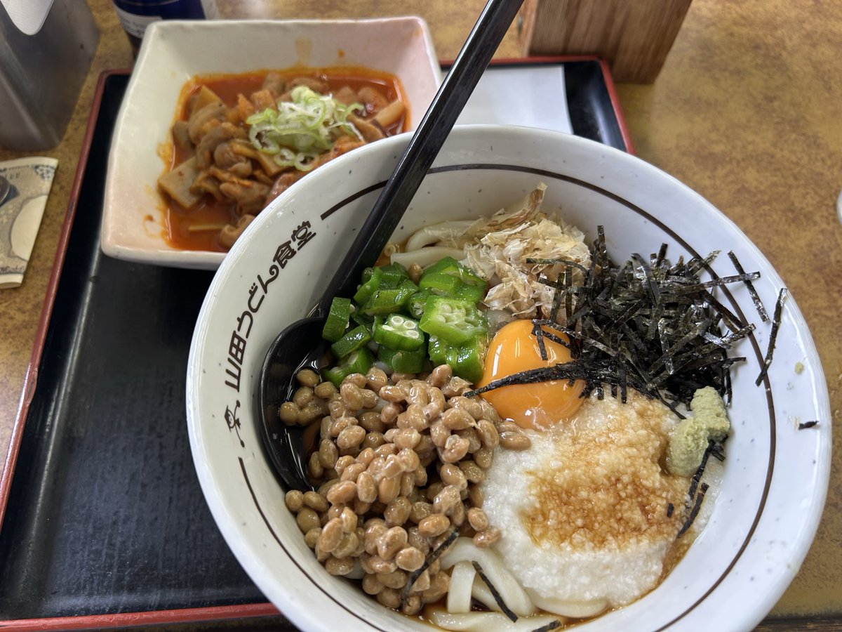 sakurapess's tweet photo. ２年ぶりのパンチ
この後別に定食頼んでも余裕だわ
最近大盛りにビビりすぎてるわ https://t.co/H2htpdVmAV