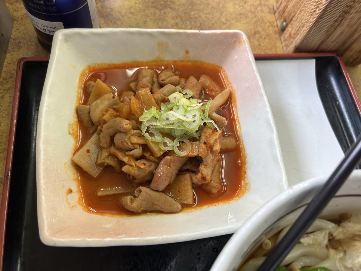 sakurapess's tweet photo. ２年ぶりのパンチ
この後別に定食頼んでも余裕だわ
最近大盛りにビビりすぎてるわ https://t.co/H2htpdVmAV