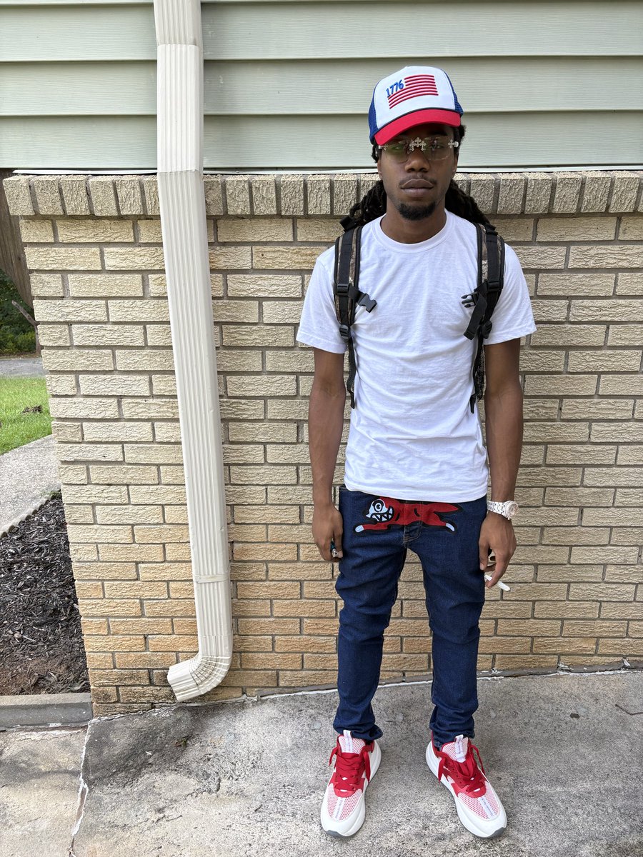 Dreadheadsteppa's tweet photo. Random shi be4 I lay it down https://t.co/VUXOevrkNz