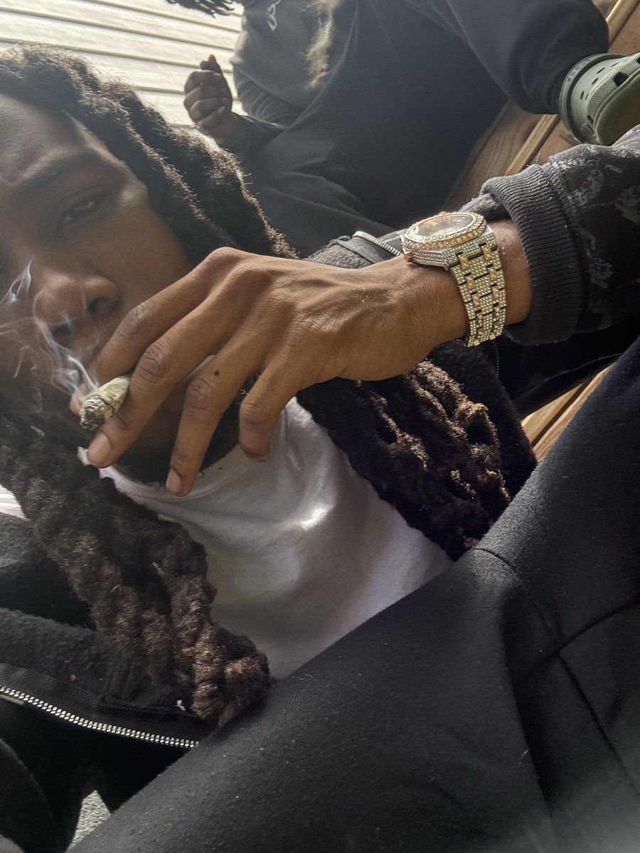 Dreadheadsteppa's tweet photo. Random shi be4 I lay it down https://t.co/VUXOevrkNz