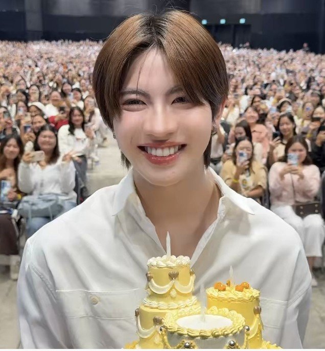 pada4839's tweet photo. ที่มาของรอยยิ้มสดใส💚🩷🤲
อยากยกเพลงรักทั้งโลกให้เติ้ลเฟิร์สวัน

FIRSTONE TURNED 26
#26thHBDFIRSTONE
#Firstone 
#TleFirstone https://t.co/19oRdbqcJR