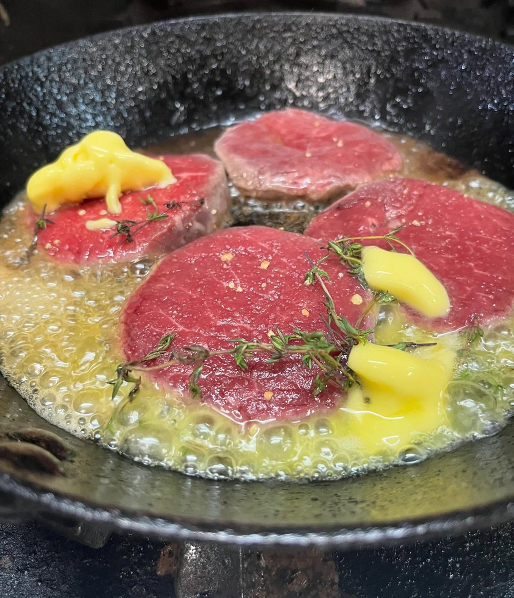 chef_lucas0's tweet photo. Cũng cũng https://t.co/XdD3I8igy5