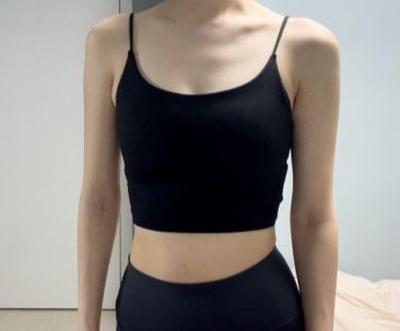 ReadyPs21885's tweet photo. 脂肪移植隆乳4個月，最明顯的不只是��寸，而是穿貼身衣服時，整體曲線真的不一樣了！目前腫脹逐漸消退，胸型與觸感也更自然。
#自體脂肪隆乳 #隆乳 #韓國整形 #韓國隆乳 #抽脂隆乳 #醫美分享 #韓國醫美 #隆乳恢復期 #韓國整形外科 #韓國READY抽脂 #韓國READY整形醫院 #威塑抽脂 https://t.co/7dk13Zt3Ju