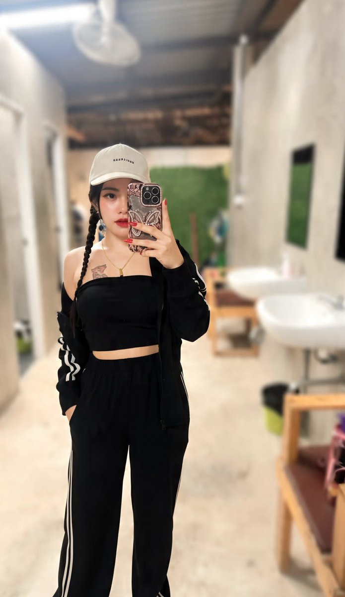 Nattyxtml's tweet photo. โสดคับ😎 #พัทยา ว่างงง🦋 https://t.co/uJjAvyizjw
