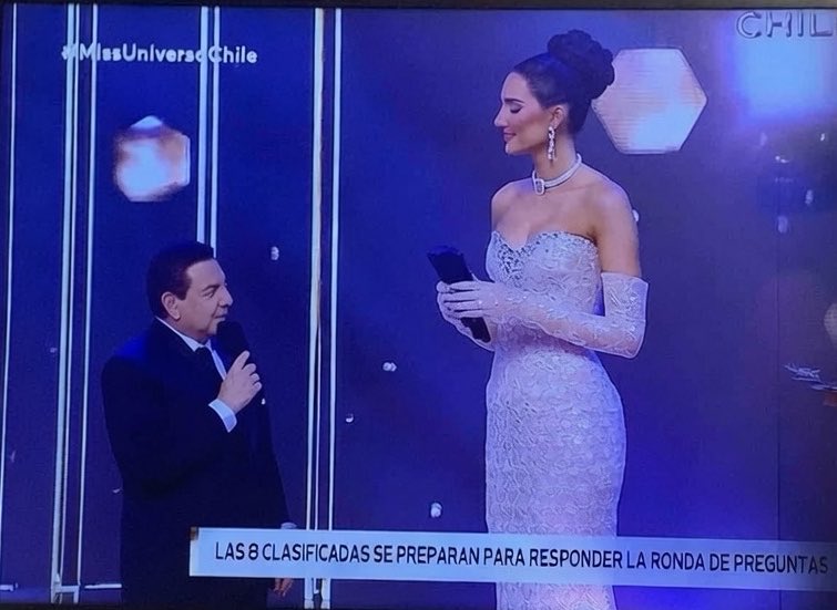 callatetu's tweet photo. Ya quien fue

#missUniversoChile https://t.co/1u9BeDP52a
