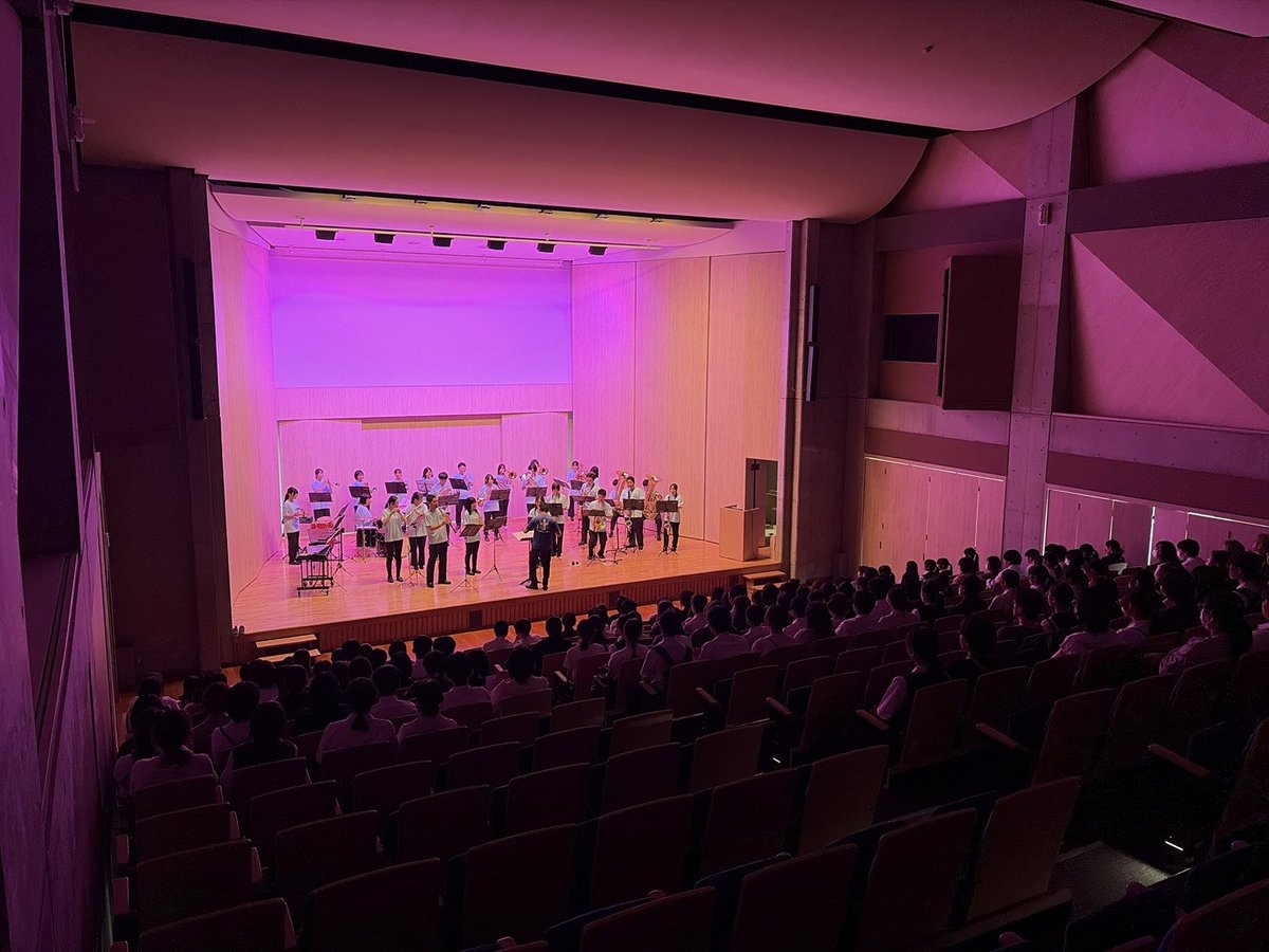 SUIJO_Winds's tweet photo. 8/2、水城高等学校OPEN CAMPUS 2026にて、部活動体験とミニコンサートを行いました。
参加していただいた皆様、ありがとうございました🎵
#水城高校
#吹奏楽
#吹奏楽部
#Camarada https://t.co/O9H15sFxET