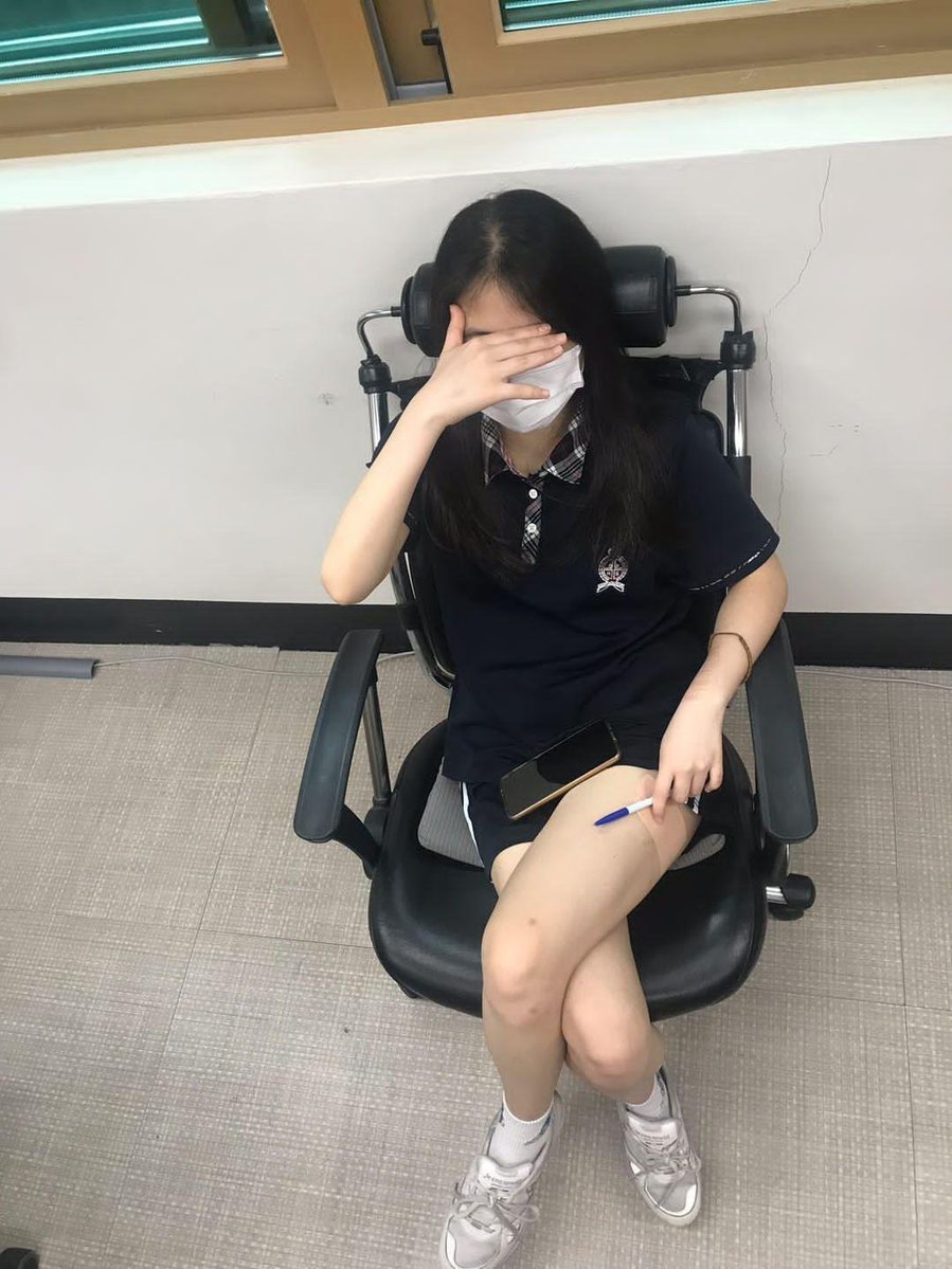 evysbc's tweet photo. 나랑 놀러갈사람
#섹트 https://t.co/zAQv9YqSzQ