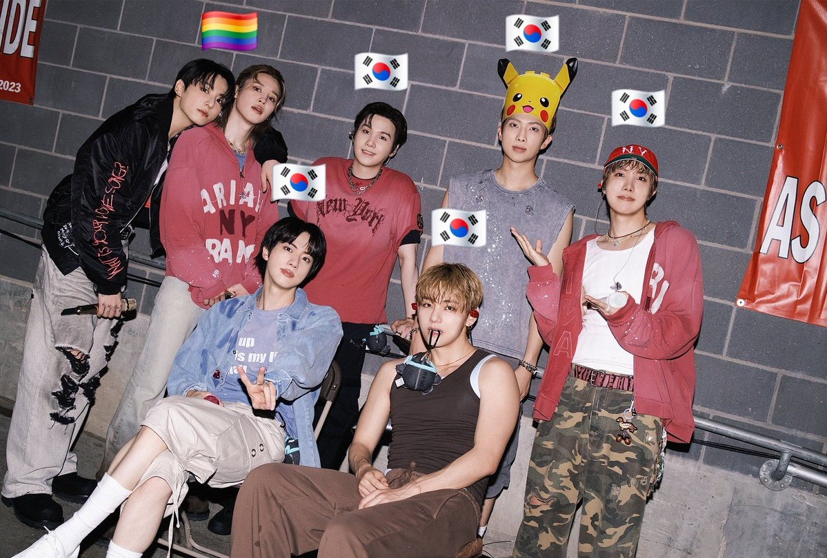 beefzax_'s tweet photo. Jikook never fails to claim the “married couple in the group” spot. https://t.co/cyQFbiX52A