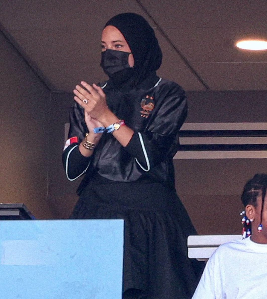 Shadaya_Knight's tweet photo. Ousmane Dembele's wife supporting her husband, dressed decently and not trying to be the center of attention 

Meanwhile Cristiano Ronaldo and Lionel Messi's women will be busy on social media showing bums to random men on for likes https://t.co/tgz1VdJps6