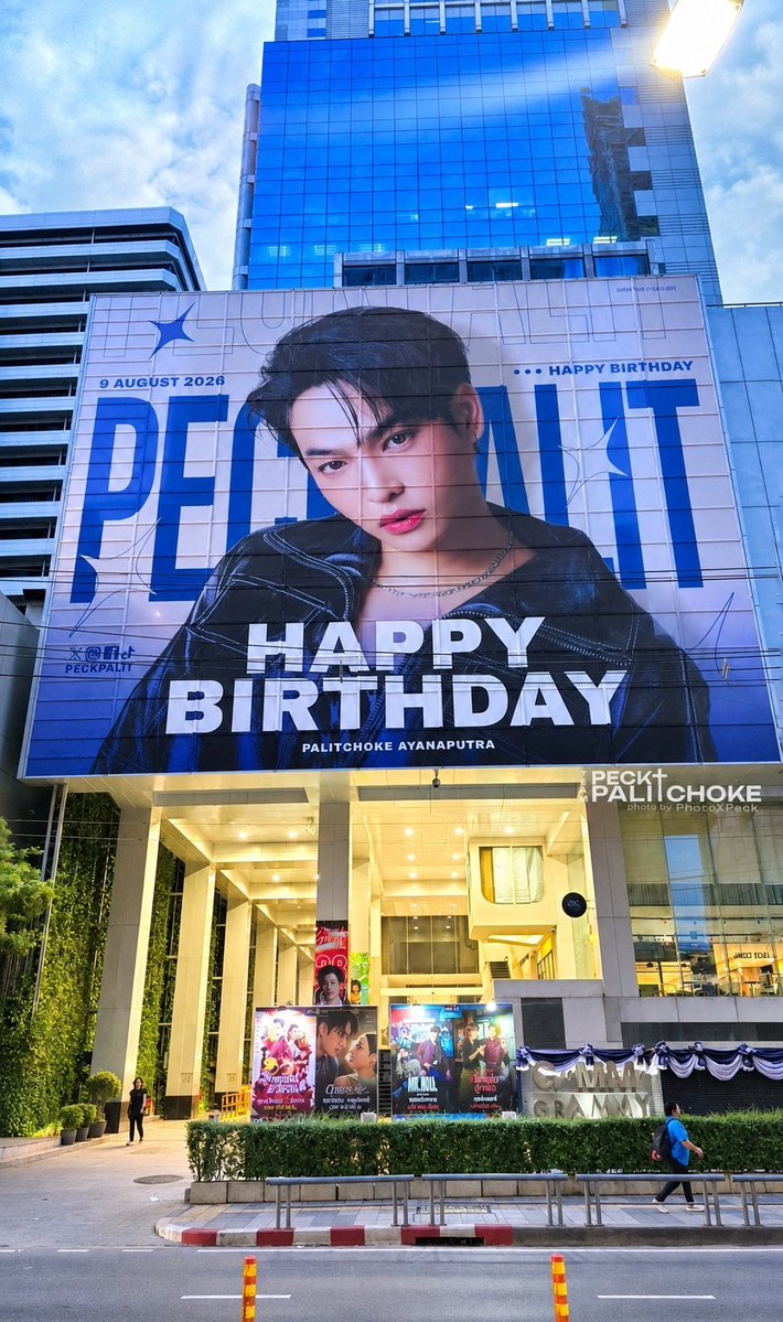 TiyaKrittiyani's tweet photo. ด้วยความที่ลูกอิฉัน หล่อชี๊บ หายยยย !!!

แหกกฏ การแบนของ X ทุกข้อ ไปเลยต๊ะ ทั้งรี ทั้งโพส 55555 ถ้ารีพายได้จะรีพายทุกคนด้วย 😆 

แอคปลิว ก็บรั๊ยยกันกงนี้นะ 😂😂😂

#HappyPaLitDay2026 

Cr. นุชจา 🙏 https://t.co/WJ0sNuK7uw