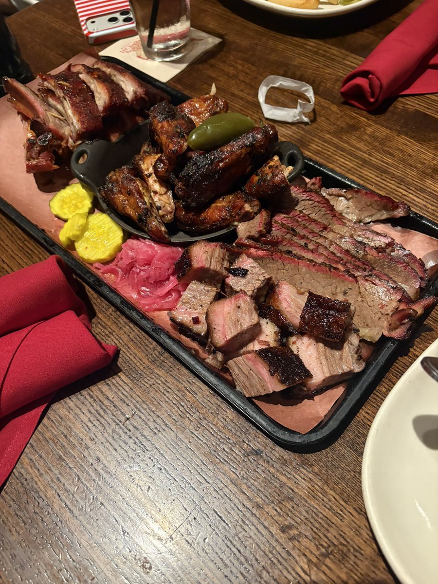 ChadHogwas91853's tweet photo. #meatdox https://t.co/287S8LHmNY