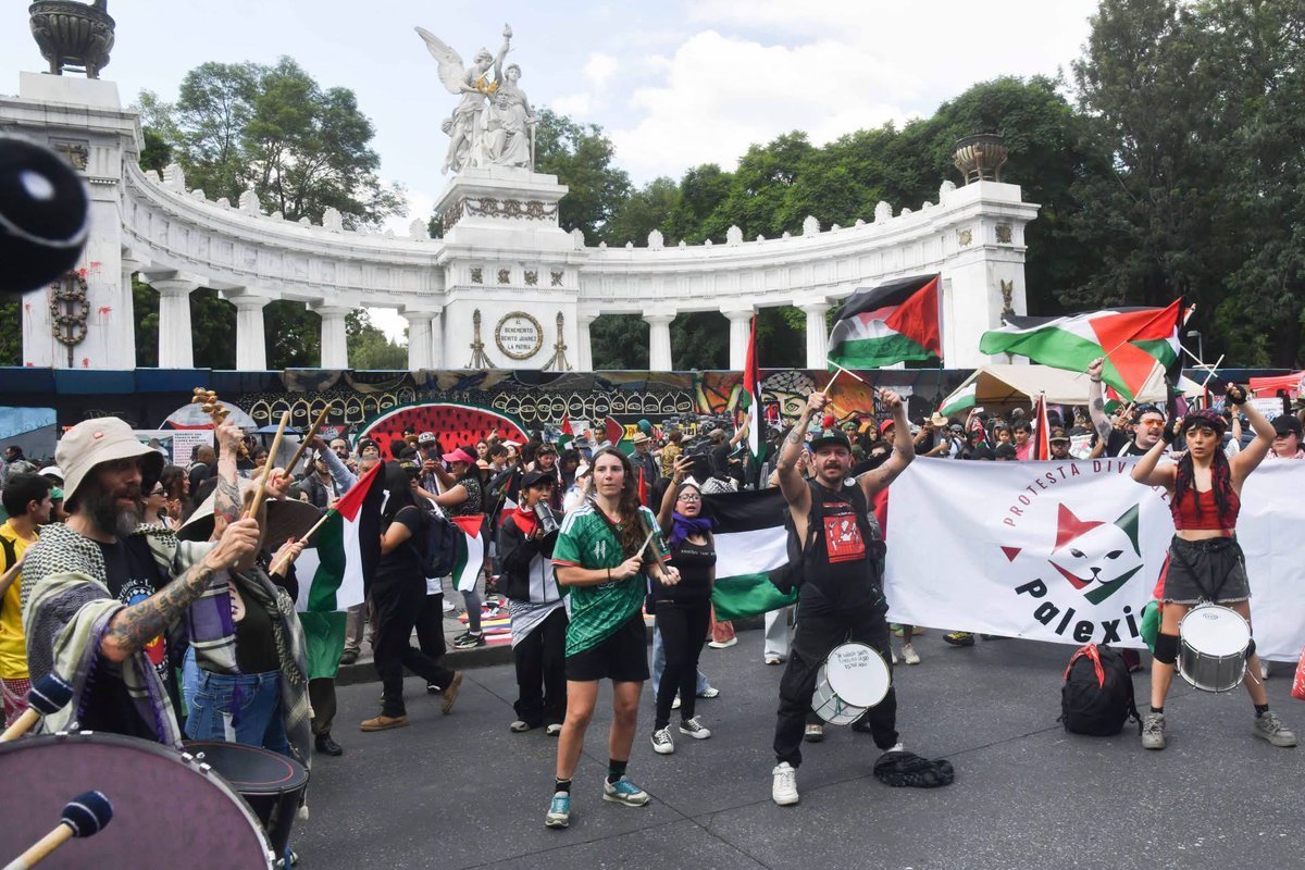Saceci's tweet photo. Marcha Nacional en México 
Anti Israel 
1 Agosto 2026 
#ElAguaNoSeVende 
#NiEnGazaNiEnMiCasa https://t.co/IaUL8JqA4C