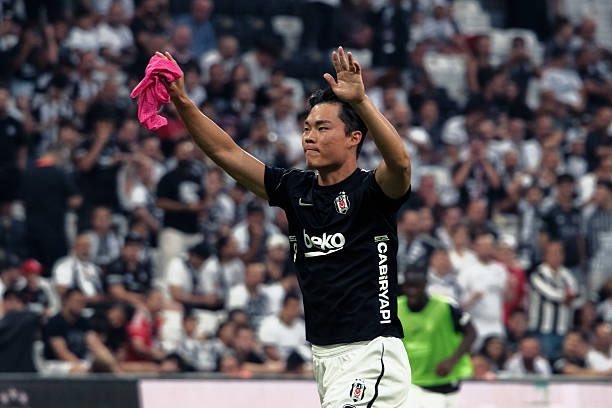 MuhammetAyazol4's tweet photo. Hyeon Gyu Oh OH9️⃣☄️🔥
#HyeonGyuOh #OH9
UEFA Europa League UEL
UEFA Avrupa Ligi #UEL
#Beşiktaş BJK 🆚 Midtjylland FCM
#BJKvFCM
🦅 Karakartal | 1️⃣9️⃣0️⃣3️⃣ - 1903 Bir Kere Kartal Her Zaman Karakartal ☄️🔥 https://t.co/Y175K7I3MY