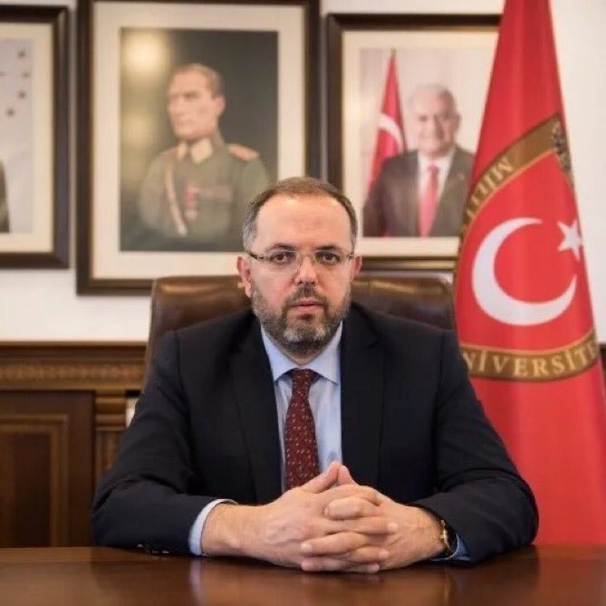 sorgutvcomm's tweet photo. Prof. Dr. Erhan Afyoncu:

▪️"Türkiye 100 yıl önce 1926’da Musul-Kerkük mücadelesini kaybetti ve sadece Musul petrollerinden 25 yıllığına bir pay aldı."

▪️"Petrollerden aldığı hissenin ödemesi de 1955’te sona erdi."

▪️"Geçen hafta ise Türkiye Petrolleri Anonim Ortaklığı (TPAO), BP Energy Company of Kirkuk Limited’in 15 hissesini satın aldı. Bu anlaşmayla Türkiye, BP ile beraber Kerkük’teki sahalara ortak oldu."