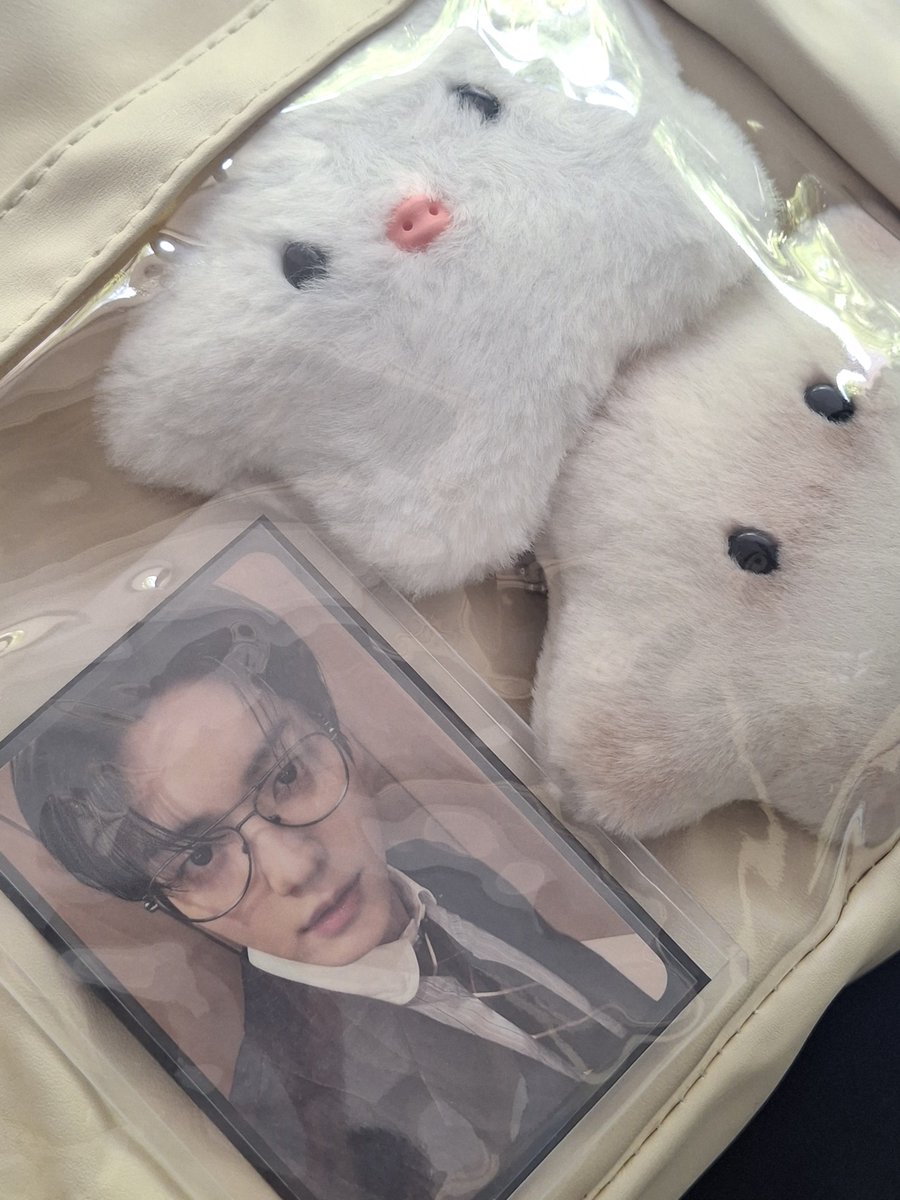 soovelyn's tweet photo. finally...baru sempat diambil dari kos dan diunboxing... wlc Ayah subin https://t.co/72yRvA3yrS