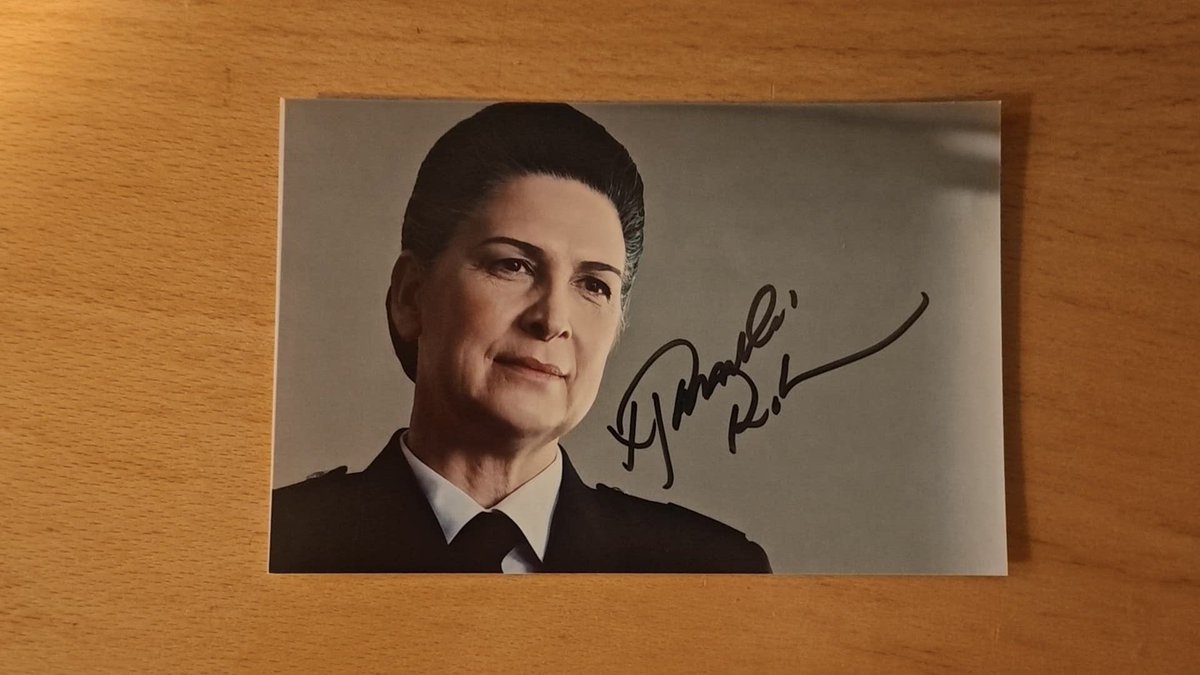Pordgw's tweet photo. Pamela is amazing,Thanks to my friend for bringing these photos back to me in person. #PamelaRabe #STCDoubt https://t.co/WrWXFenpVw