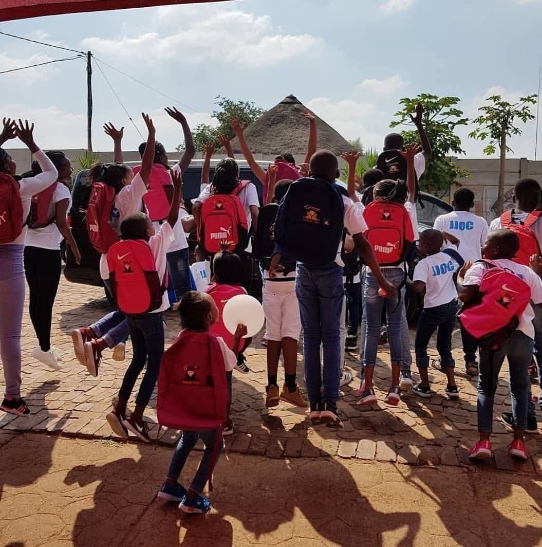 DozThebe's tweet photo. Over 23 years WITHOUT SOLID SPONSORS and we are a good testament it really takes a village to raise a child. ❤️🙏🏾

Kindly SHARE and help spread awareness about our Orphanage, maybe our SPONSOR is on your timeline. For further assistance WhatsApp/Call 072 490 5407 🙏🏾 https://t.co/AujDWHMuEF