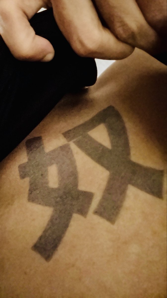 Pup_Zan's tweet photo. Displayed my temp tattoo at 5idesSG for impact play night. More photos to follow https://t.co/Y1EoEHMZY8