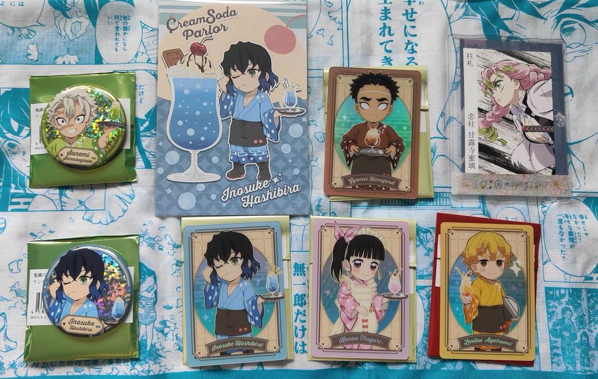 moyagishi's tweet photo. 【交換 譲渡】
鬼滅の刃 ufotable カフェ クリームソーダ パーラー ランダムグリッター缶バッジ ランダムメニュー風カードA B

譲：缶バッジ→★実弥、伊之助
カード→カナヲ、善逸、悲鳴嶼

求：缶バッジ→★無一郎、カナヲ
カード→蜜璃、無一郎
or定価+送料

★は★同士の交換
続きます→ https://t.co/3L2W95K4kd