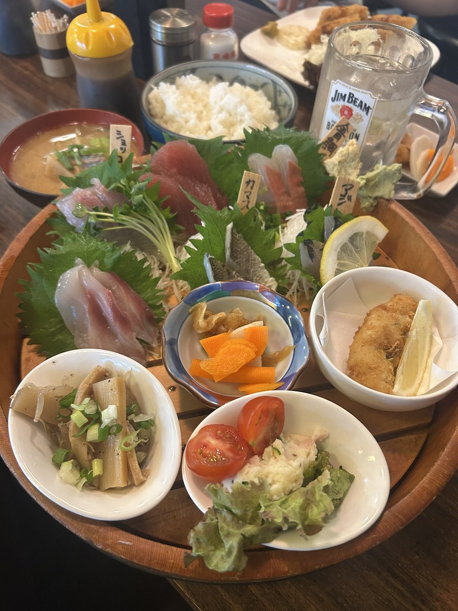 RX1134's tweet photo. 南越谷駅【浜焼☆番長2】
🉐番長刺盛定食(大盛) 1,390円＋110円 https://t.co/Upv6wZ1rUK
