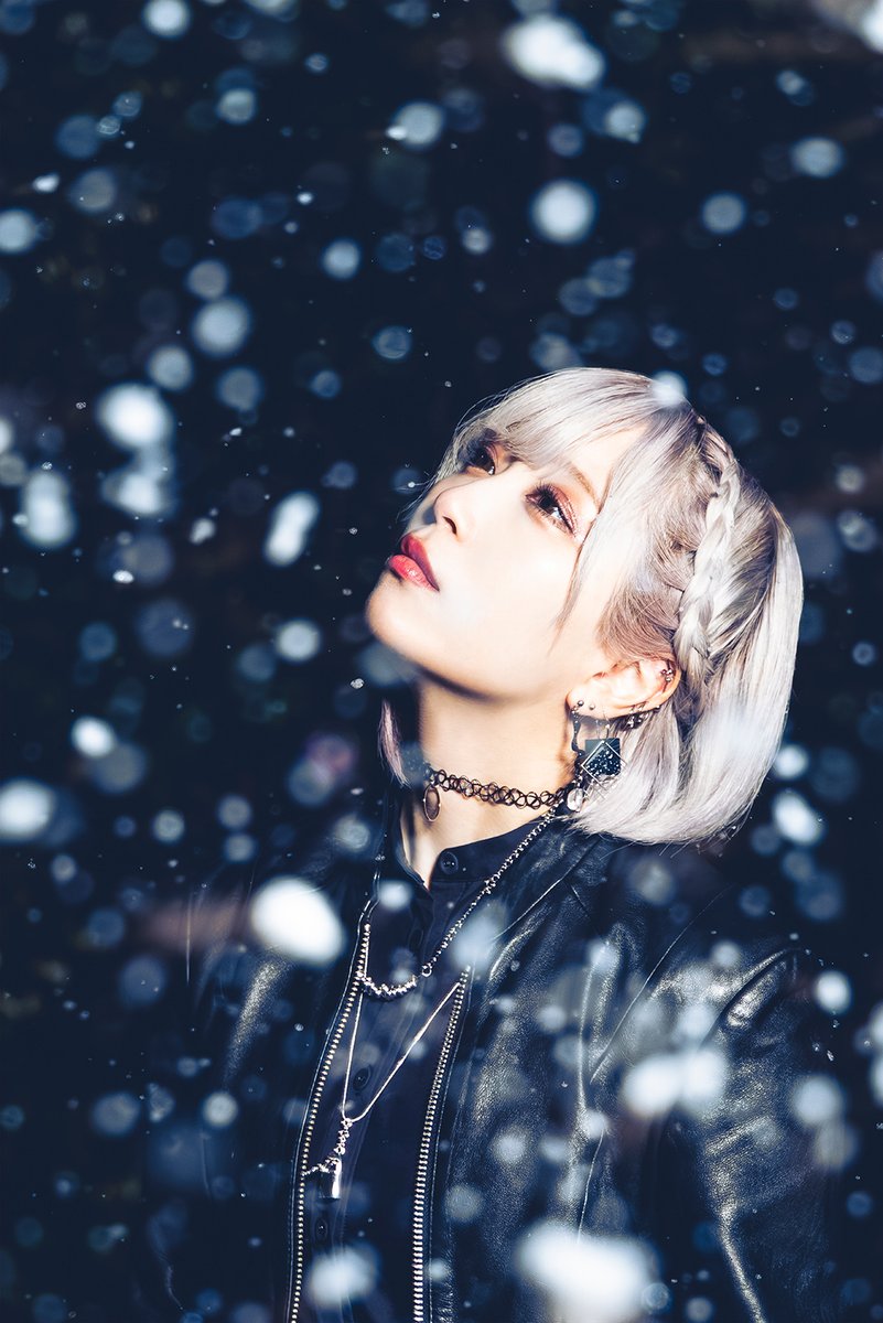 LisAni_NEWS's tweet photo. 【インタビュー】絶望系アニソンシンガー・ReoNaが“愛”を歌う！TVアニメ『きみが死ぬまで恋をしたい』オープニング主題歌「Amore」インタビュー

#ReoNa #ReoNa_Amore #きみ死ぬアニメ
@xoxleoxox
@ReoNaStaff

▼記事はこちら
https://t.co/oWnB0K2Zqv https://t.co/hZs9p5IWwg