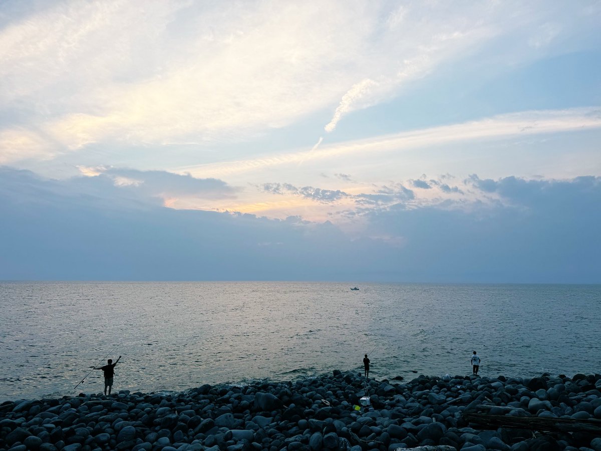 stl_hokia's tweet photo. 土曜日は日本の夏を感じに伊豆半島へ行って参りました。湧き水は冷たく美味しく、野菜は安くて海は広い。やはり日本の田舎の夏は冷たくて鮮やかでどこかエモい🎐 https://t.co/GqTRJnp0v5
