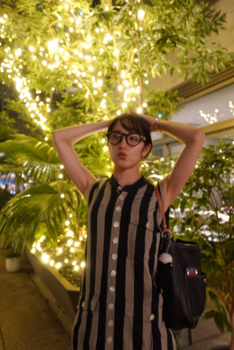 marisa_dayo_'s tweet photo. 母のおさがりのワンピース👗
脚の筋肉もね https://t.co/uVkfqZux3A