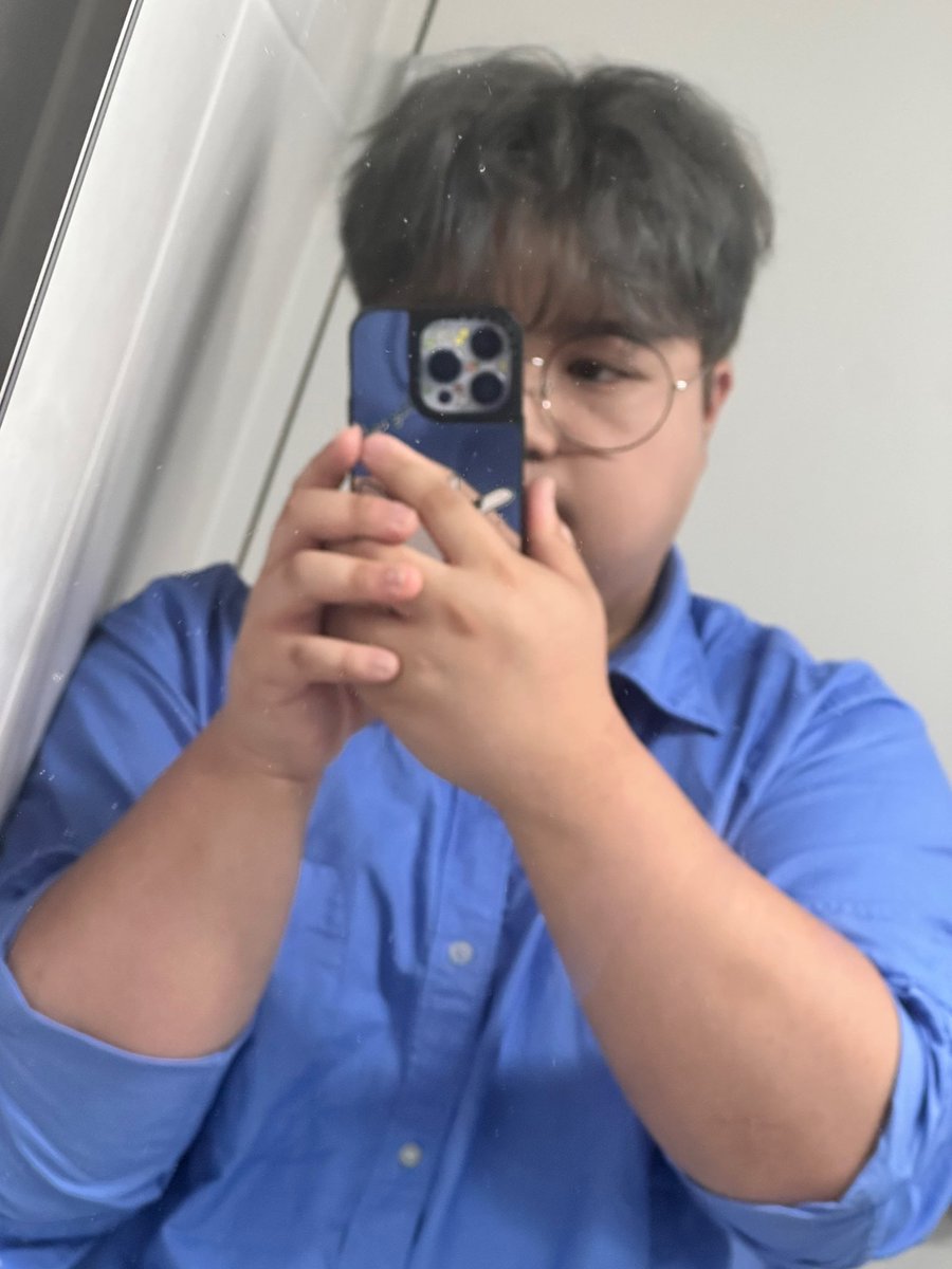 Sal_byeolz's tweet photo. - 생존신고용 트친소 -

02 반오십 대학생
외모 비수기 상태😢
연애 중🥰
E..? STJ
게임하거나 노래방 가는거 좋아해요👍
상시 다이어트 ing...🥺 https://t.co/AM96fzkcJi