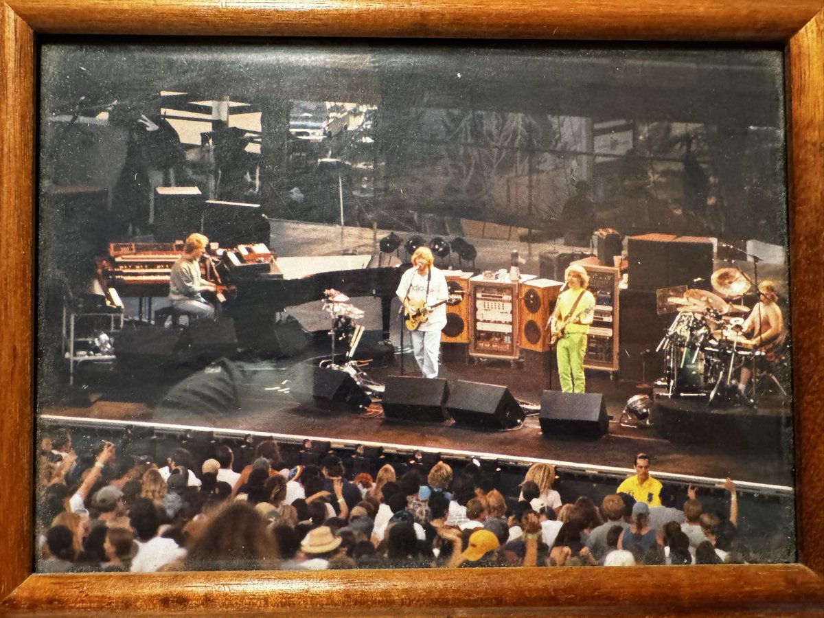 SoCal_Kevin's tweet photo. @shapsio That was the first Phish show I taped.   Took this pic on a disposable camera. https://t.co/3K0h1S1y4A