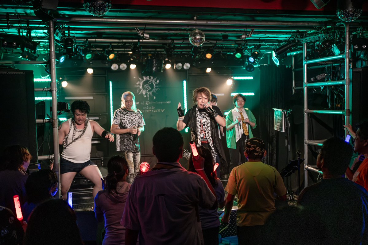 newassaultyuuki's tweet photo. #SHS30 あさるとゆーき歌唱曲②

・スーパー戦隊ヒーローゲッター
　with YOFFY、ニケ、ホーリー、ハンバーグカレーラーメン

・キズナ 〜ゴーバスターズ！
　with ゆーた、みなこ

・動物戦隊ジュウオウジャー

・スーパー戦隊ヒーローゲッター2016
　with YOFFY、シンジ、ふにこ、ゆーた https://t.co/VAefI70ayB