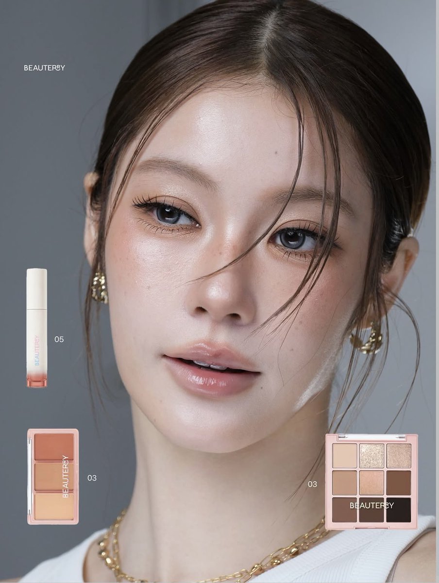 hey_itsmellow's tweet photo. 8.8 นี้ขอป้ายยาอายพาเลตต์ BEAUTERRY ที่คอลแล็บกับคุณโฮม Homeless Makeup ช่างแต่งหน้าดาราคิวทอง ✨ 
โทนสีใช้ง่าย แต่งได้ทุกวัน รอดทุกสกินโทนของจริง สวยเสกได้แบบ Beauty Made Easy เหมือนมีช่างแต่งหน้าดารามาแต่งให้ถึงบ้านเลย https://t.co/ypVyojFxca