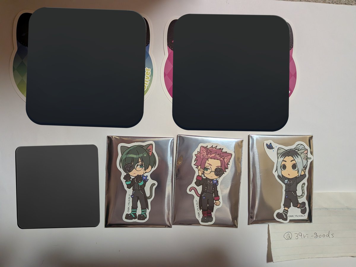 39ri_goods's tweet photo. [交換·譲渡]更新
ブルーロック　ナンジャタウン　ミニゲーム　アクリルコースター　購入特典　クリアイラストコレクション
提供→1〜3枚目
希望→コンプ目的で4枚目印付き各1(😃はノーマル、💖はホロ)または同異種潔、蜂楽、烏、乙夜、氷織
※凪、糸師兄弟はその他と纏めて希望
※💖はホロ https://t.co/kdvnrUjZvs