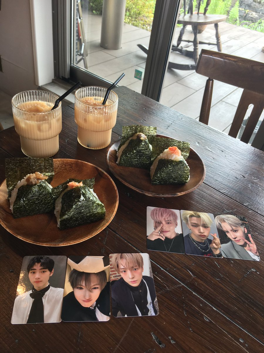 soyuchtan's tweet photo. リアオタ友と朝活してきた〜♪♪
(お茶にすれば良かった...🍵)

 #エンジンと繋がりたい  #シズニと繋がりたい  #enhypen  #nctwish https://t.co/boQo55WubT