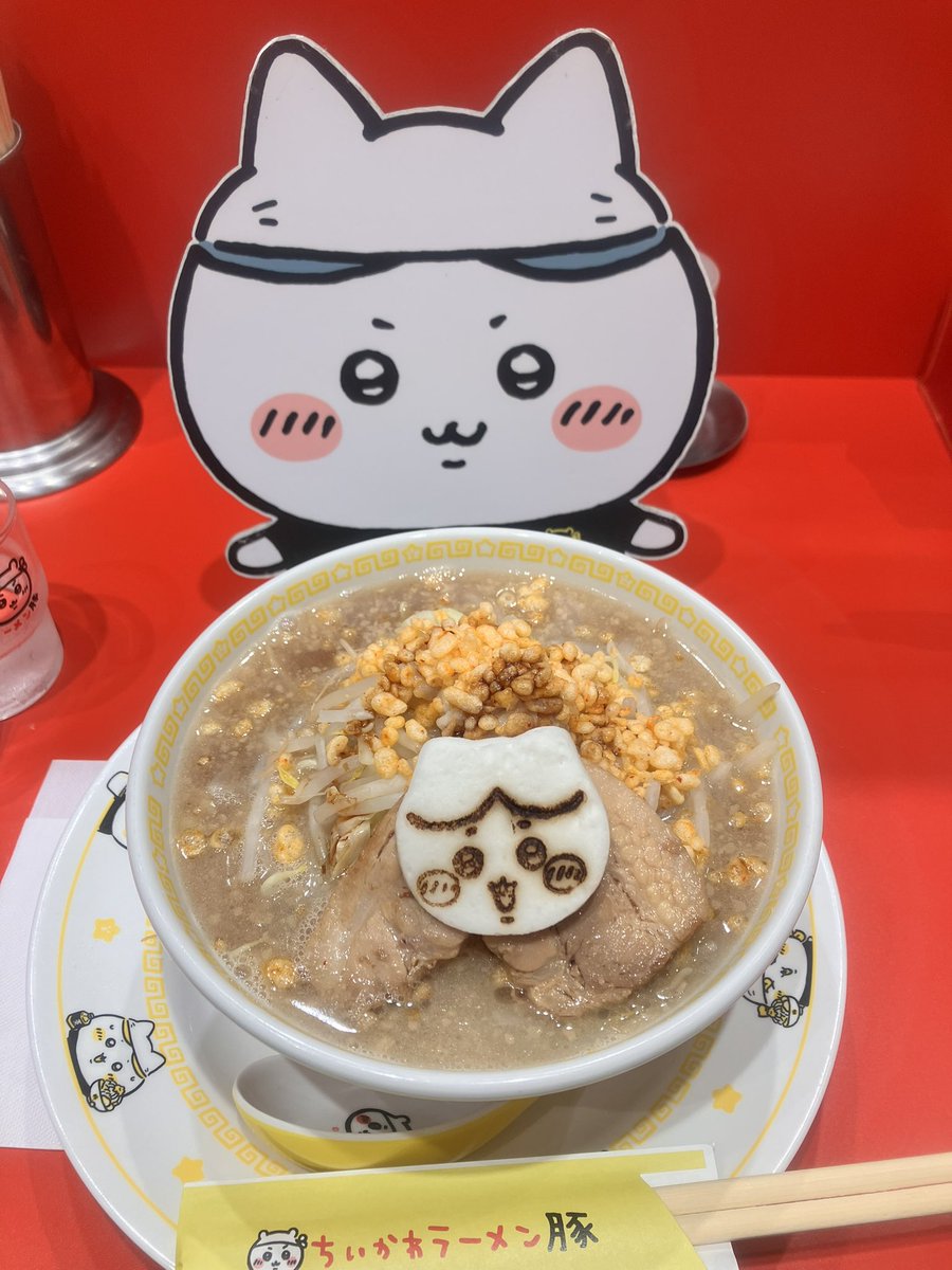bouya27's tweet photo. ちいかわラーメン豚 https://t.co/4iUStsOTr1