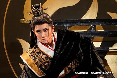 sptv_enta's tweet photo. ／
TV初放送！
『雨にじむ渤海（’26年月組・バウ）』
出演：礼華はる、彩海せら、乃々れいあ
＼

謎多き国・渤海を舞台に、実在した一人の王の生き様をフィクションとして描き出す、歴史ファンタジー。

8/8(土)23:00〜
TAKARAZUKA SKY STAGE

#宝塚歌劇 #スカパー https://t.co/6qQ6MujIOb