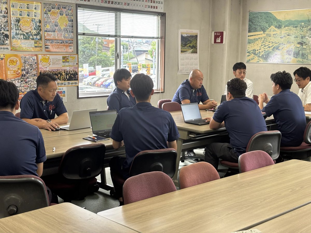 csysaiyou's tweet photo. 本日はリースの勉強会📚
お客様が理解しやすい様に伝えるにはどうしているか、とても勉強になります！ https://t.co/xFI8EUvjuI