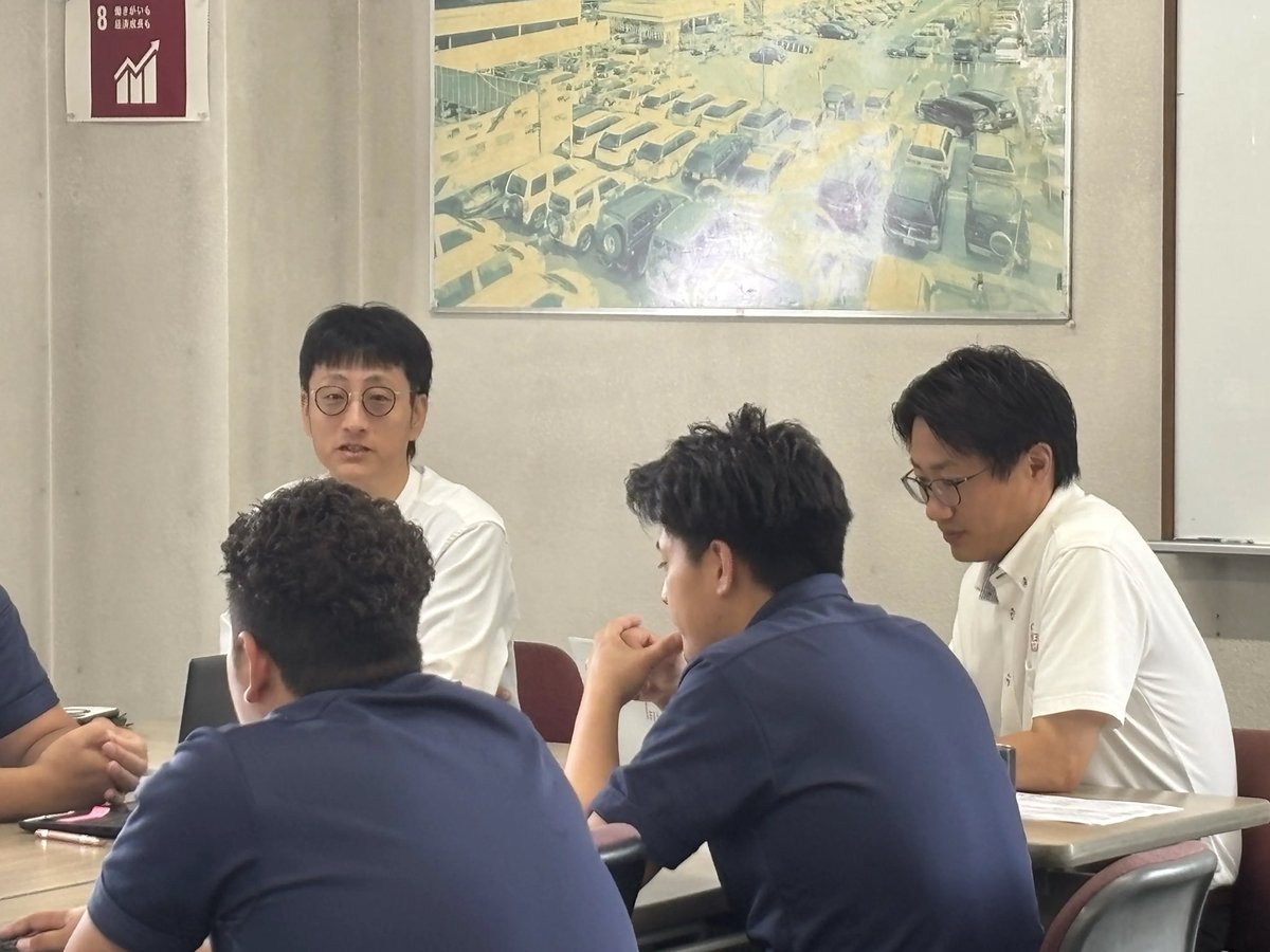 csysaiyou's tweet photo. 本日はリースの勉強会📚
お客様が理解しやすい様に伝えるにはどうしているか、とても勉強になります！ https://t.co/xFI8EUvjuI