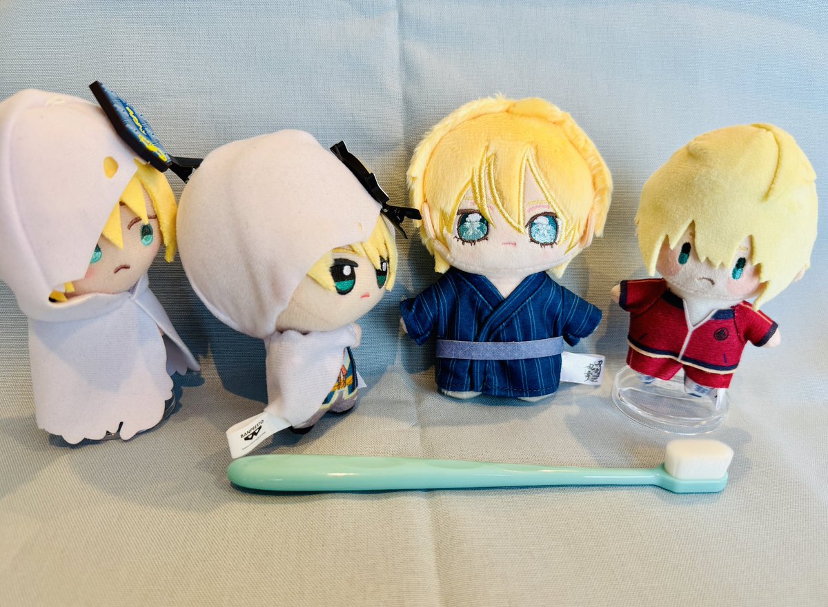 kndks222222's tweet photo. いつぬいちゃん、ついに我が家にもきました♪
柔らか歯ブラシで髪をブラッシングして、綺麗にして、顔周りはわたをもみもみ。
布を脱がす時は、私も恥ずかしい… https://t.co/Mrpkn84TAB