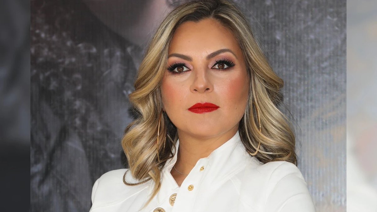 Benjamin_Celis's tweet photo. Entonces si fue verdad… los ov7 fans no hicieron que se quedara Mariana Ochoa!!! 

#LaCasaDeLosFamososMéxico https://t.co/UBAms8tPeM