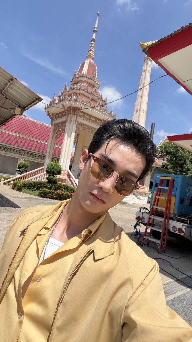 fforcejs's tweet photo. ตื่นเช้าครับ ทำงานครับ ร้อนครับ #LoversAndGangsters https://t.co/iFMdiSXajX