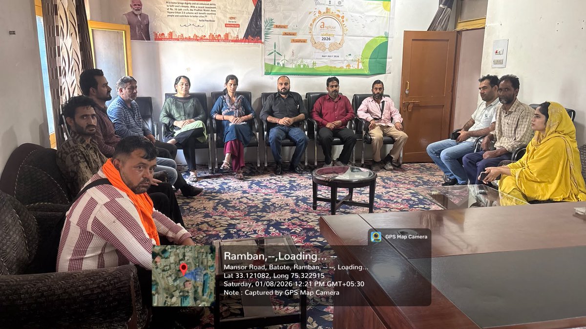 pmay_jammu's tweet photo. As part of the ANGIKAAR2026 campaign, MC Batote organized an awareness programme to educate citizens about the benefits of PMAY-U 2.0. A plantation drive under "Ek Ped Maa Ke Naam" was also conducted at the MC office premises, with enthusiastic participation of the beneficiaries. https://t.co/RBNndx1654