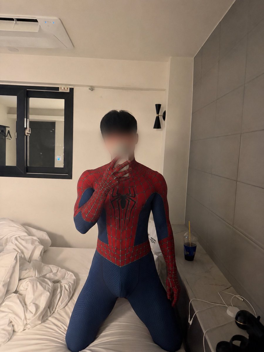 hidf100's tweet photo. 스파이더맨 🕸️🕷️👾 https://t.co/rqyoJzDon8