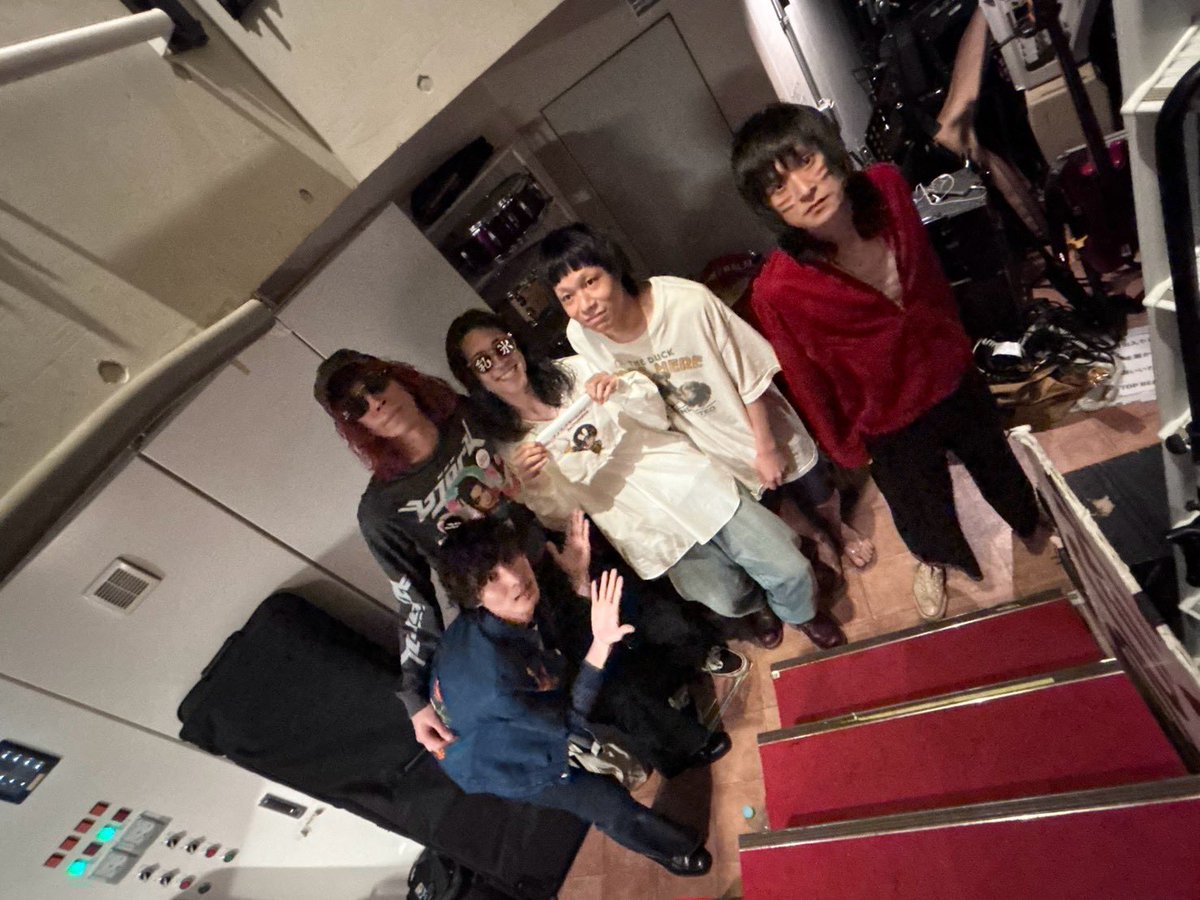 sera11181's tweet photo. ロックンロールサーカス東京編ありがとうございました！トリを任せてもらえて緊張したけどめちゃ楽しめた！三日間ほんとにお疲れ様でした！
来年のロックンロールサーカスも今から楽しみやね

ライブ写真は@shiva_eri さん！
かっこいい、、、 https://t.co/Jt7hAjGB4L