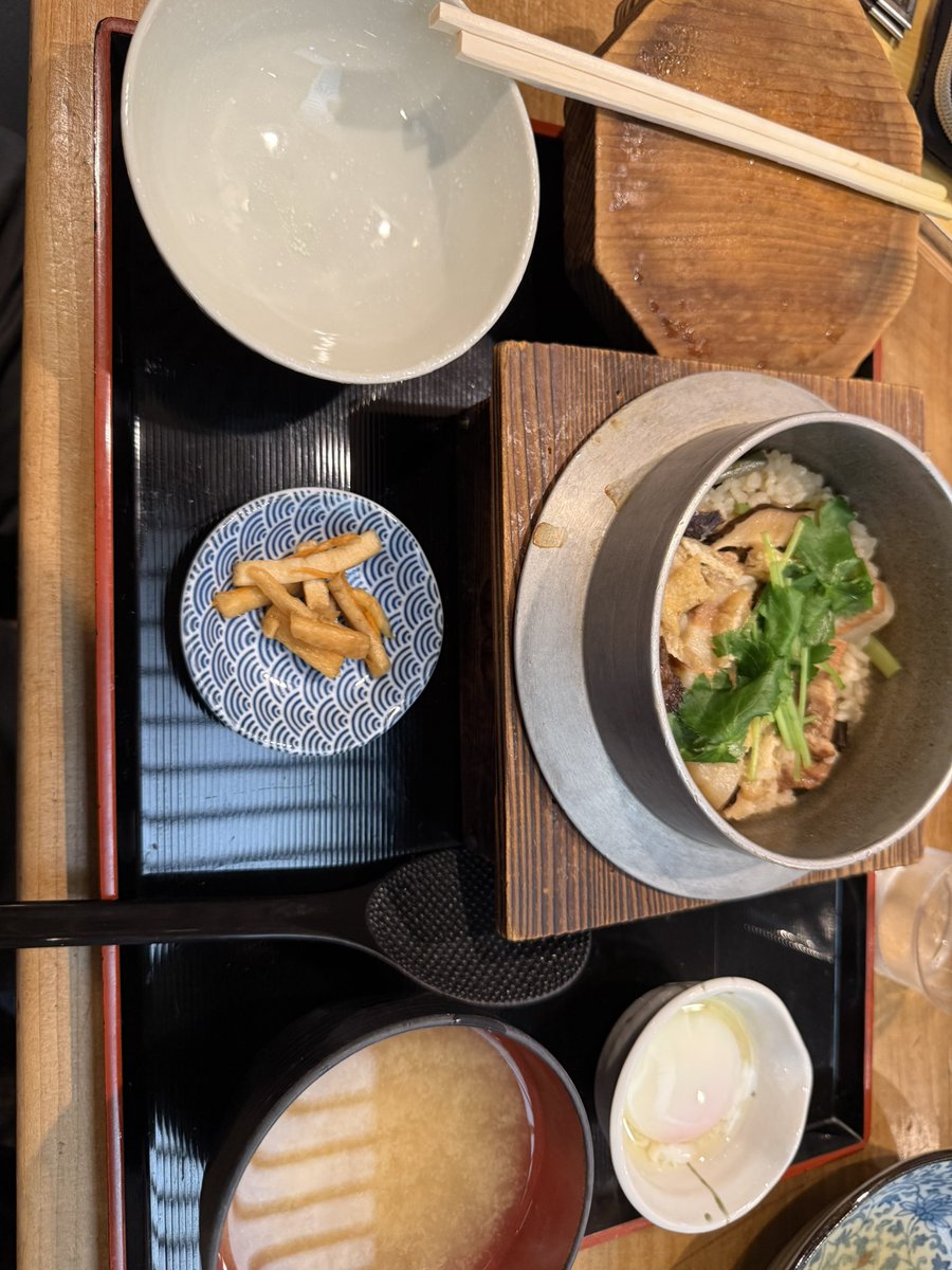 yoshi60094023's tweet photo. 今日は宇奈月温泉で釜飯食って黒部のカフェへ https://t.co/QrzRXC1n4c