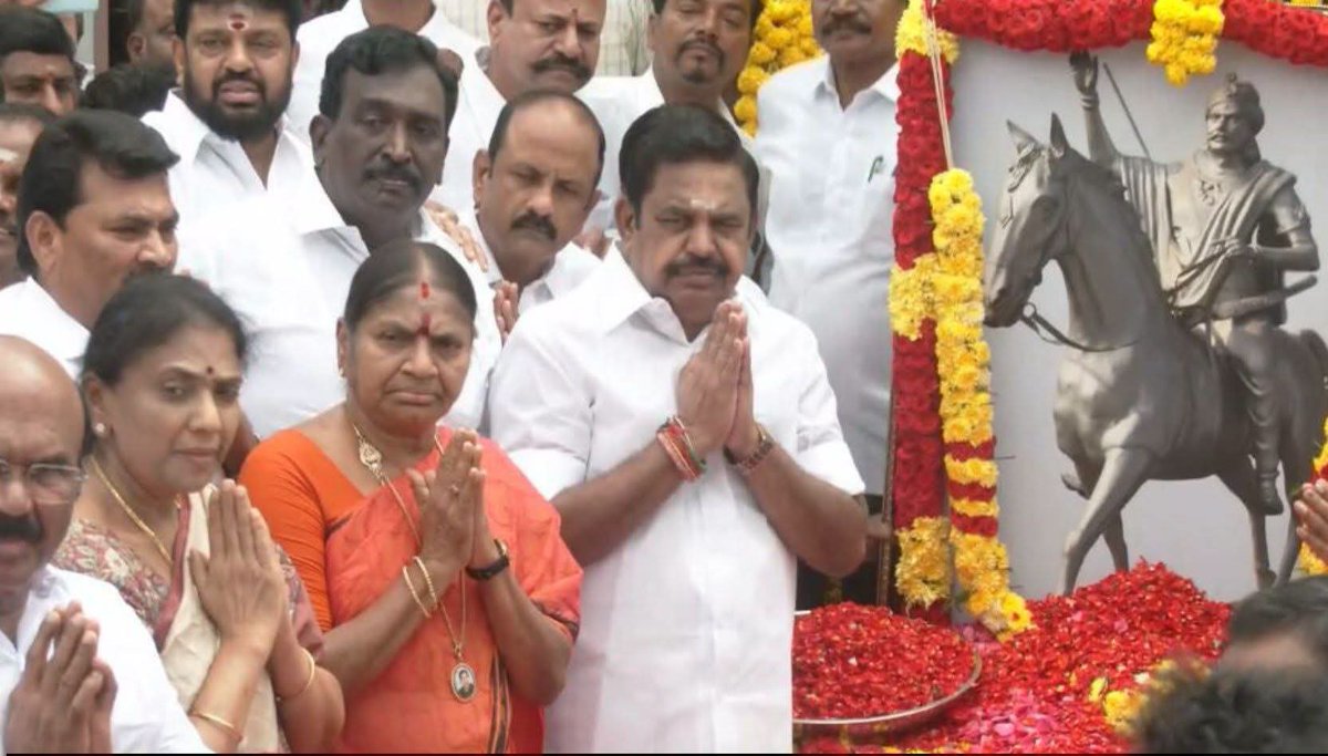 edapadiyaar_'s tweet photo. சுதந்திர போராட்ட வீரர் தீரன் சின்னமலை நினைவு நாள் - கிண்டியில் உள்ள அவரது சிலைக்கு 
கழக பொதுச்செயலாளர் 
எடப்பாடியார் அவர்கள் மரியாதை https://t.co/cfkXjdwuLq