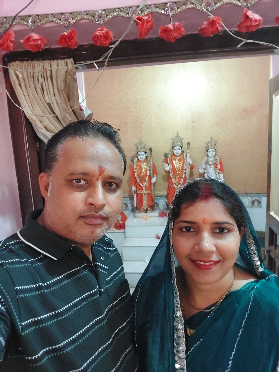 SuryadeoModi's tweet photo. ॐ नमः शिवाय। 🌿💙

सावन के प्रथम सोमवार के पावन अवसर पर भगवान भोलेनाथ का जलाभिषेक करने का सौभाग्य प्राप्त हुआ। 🙏🕉️

महादेव की असीम कृपा हम सभी पर बनी रहे। सभी के जीवन में सुख, शांति, समृद्धि और उत्तम स्वास्थ्य का वास हो।

हर हर महादेव! 🔱
#harharmahadev https://t.co/SCXODDBSkH