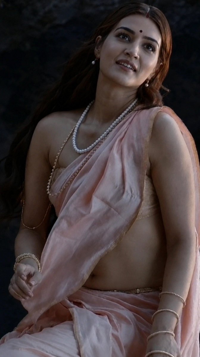 ActressHolic's tweet photo. THE SITA MAA WE WANTED ❤️🥶 https://t.co/vb8SG0IQF9