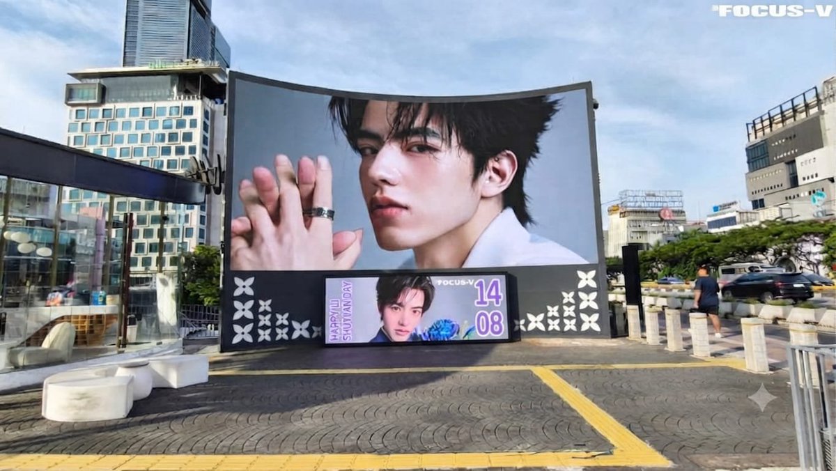 lucky_indon's tweet photo. 💙💜 ONE WASN'T ENOUGH... SO WE PREPARED TWO! 💙💜

Untuk merayakan ulang tahun Li Shuyuan, Lucky Indonesia dengan bangga menghadirkan 2 LED Project sekaligus sebagai bentuk cinta dan dukungan dari para Lucky di Indonesia. ✨

📍 LED Outdoor Kendal Dukuh Atas, Jakarta
🗓️ 14 Agustus 2026
🕕 06.00–24.00 WIB
🎥 540x tayang

📍 LED Riverview (depan Vilo)
🗓️ 14 Agustus 2026
🕕 06.00–24.00 WIB
🎥 540x tayang • tayang setiap 2 menit sekali

Dua layar, satu hati, dan dukungan tanpa batas untuk Shuyuan. Mari rayakan momen spesial ini bersama kami! 💙💜

Project by Lucky Indonesia

��️ X: @lucky_indon
📷 Instagram: @luck_yindonesia
🎵 TikTok: @lucky_Indonesia
Suport by Ocha

media partner
all member
💙GC TIANYUAN
&LUCKY INA💜
admin fafa&qilla
and
@oilieshuyuan 1
@tianziyuning
@gawin759
@sayciizy
@pavelhic
#Tianyuan #LuckyIndonesia #OllieLiutianyue #LiShuyuan